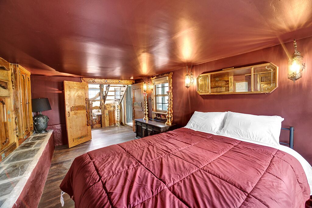 Photo of Bedroom in Alpine Bay