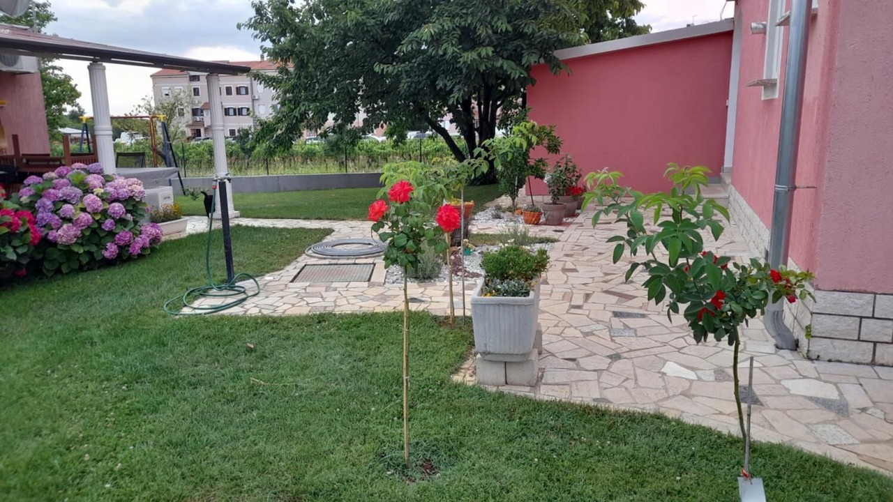 Photo of Outdoor in Vrvari