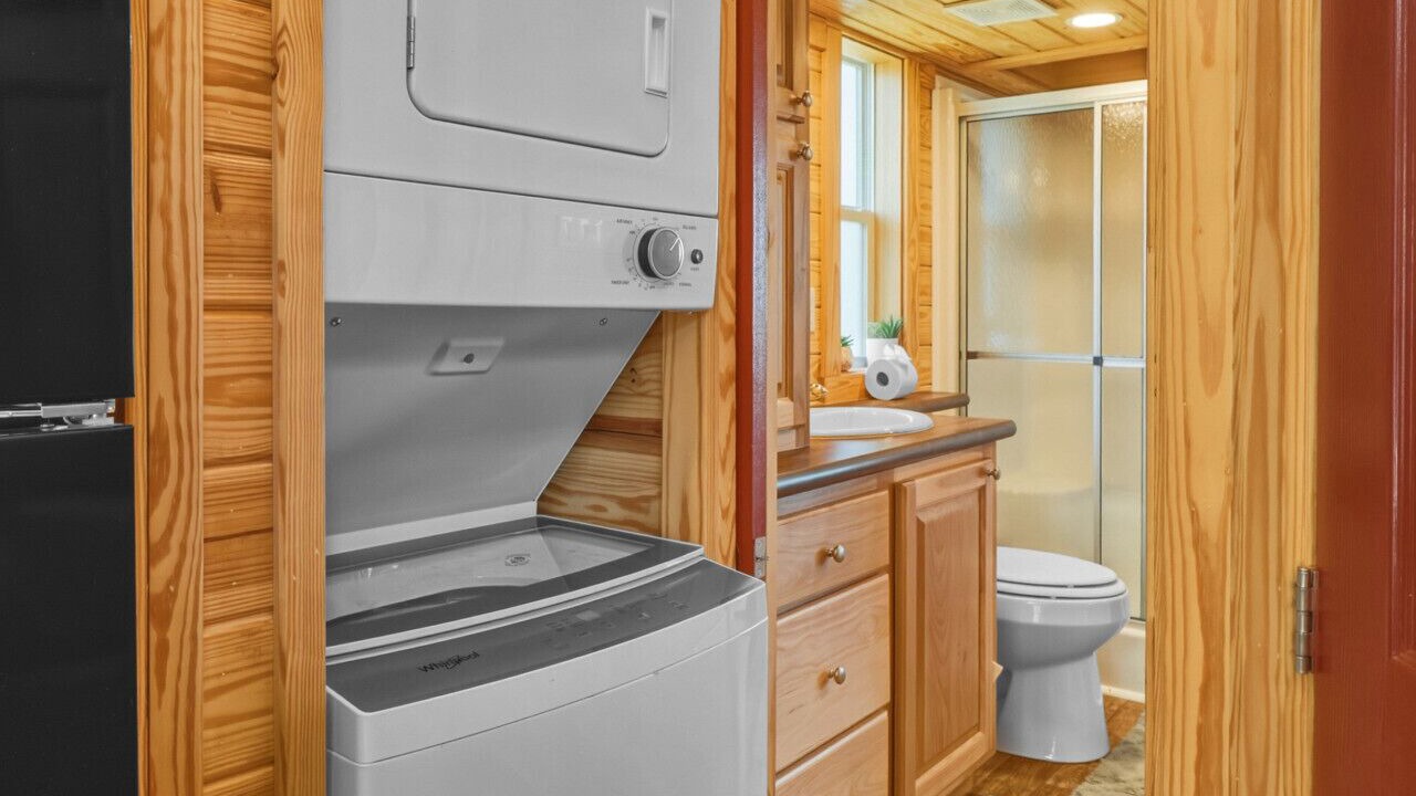 Photo of Bathroom in Dogwood