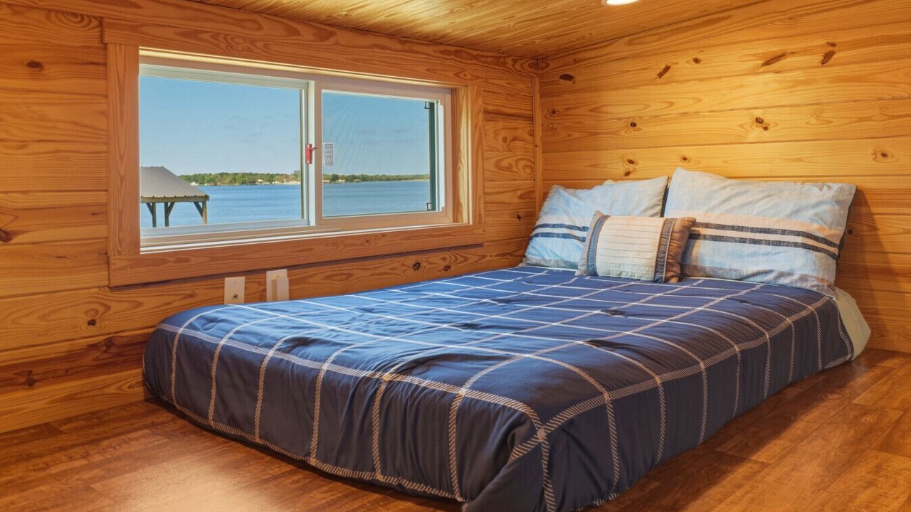 Photo of Bedroom in Dogwood