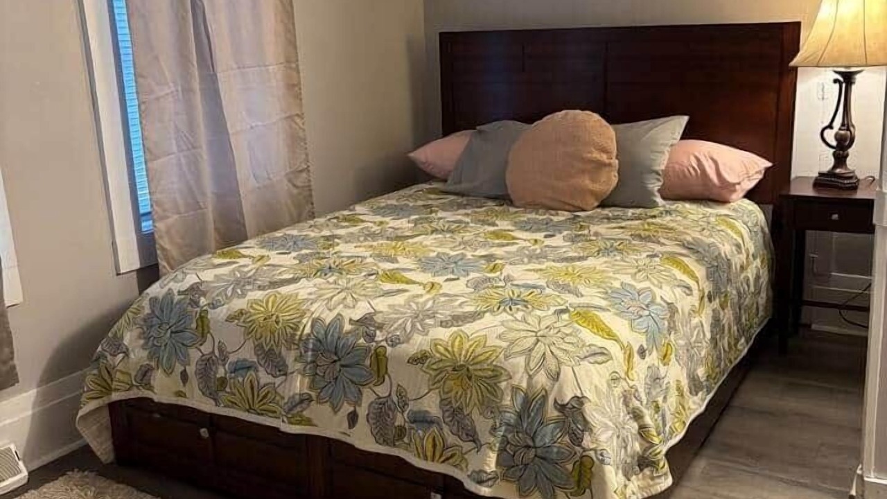 Photo of Bedroom in Pine City