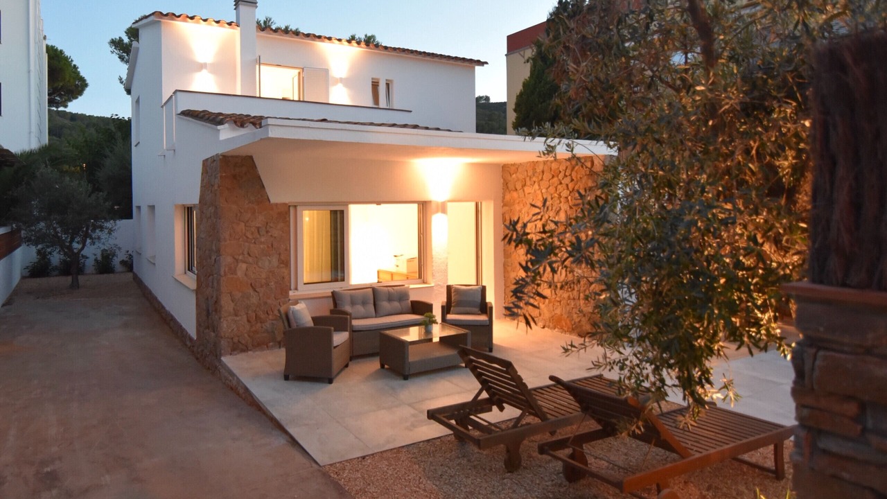 Photo of Patio Balcony in Torroella de Montgri