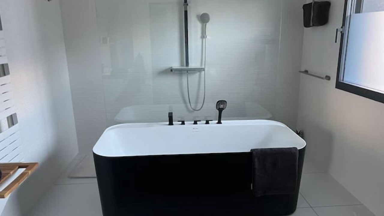 Photo of Bathroom in Barcelonnette
