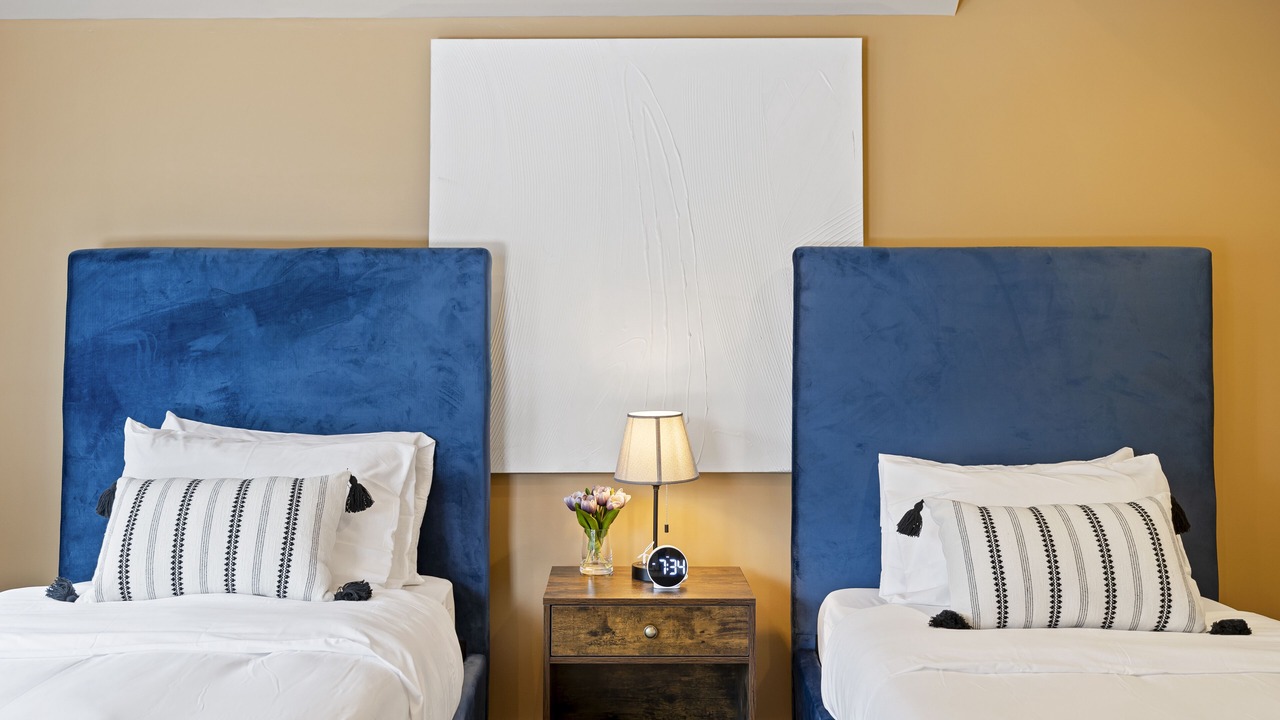 Photo of Bedroom in Airmont