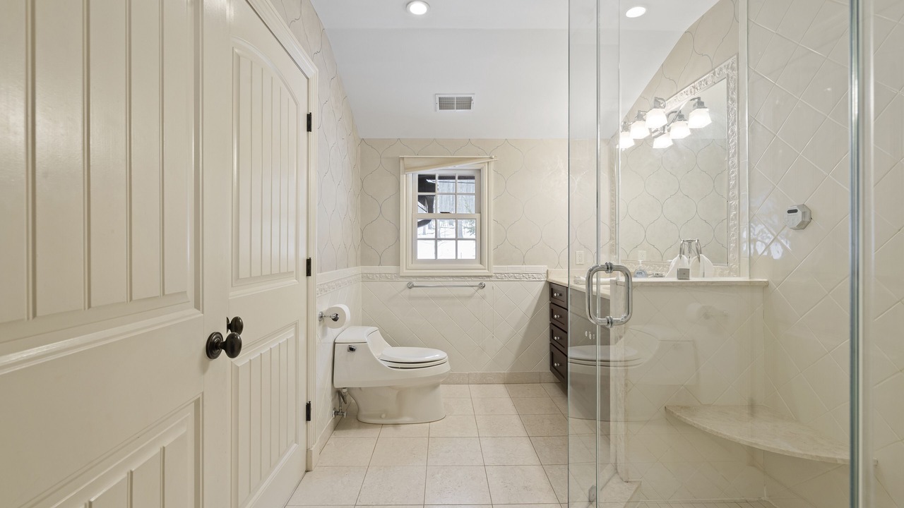 Photo of Bathroom in Airmont