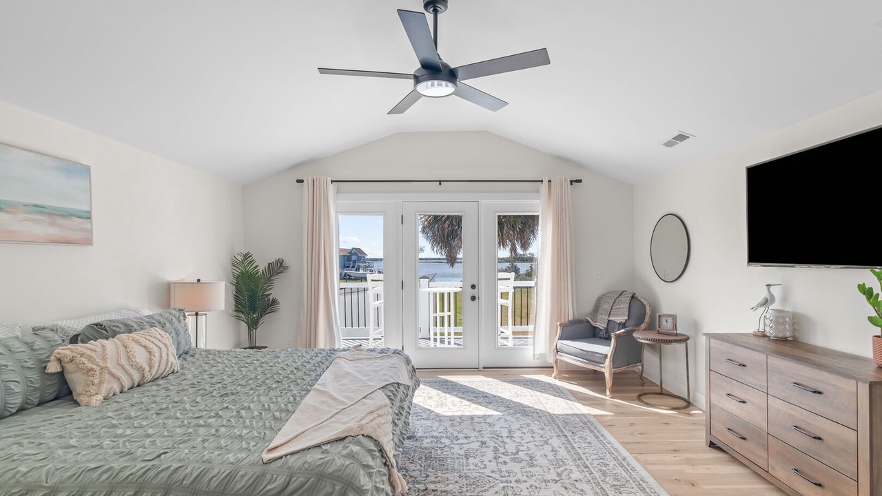 Photo of Bedroom in Bogue