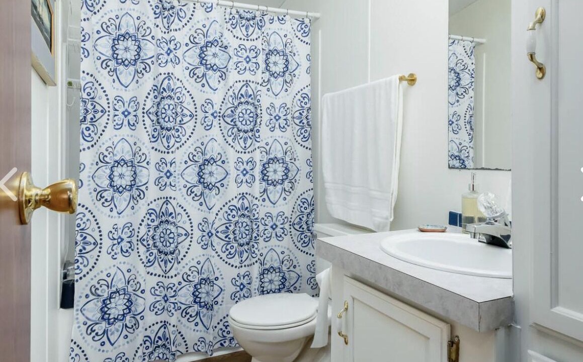 Photo of Bathroom in Ventress