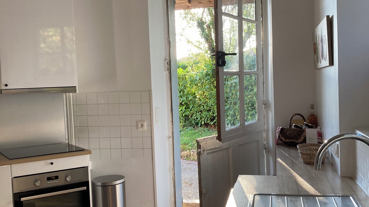 Photo of Kitchen in Pont-de-Ruan