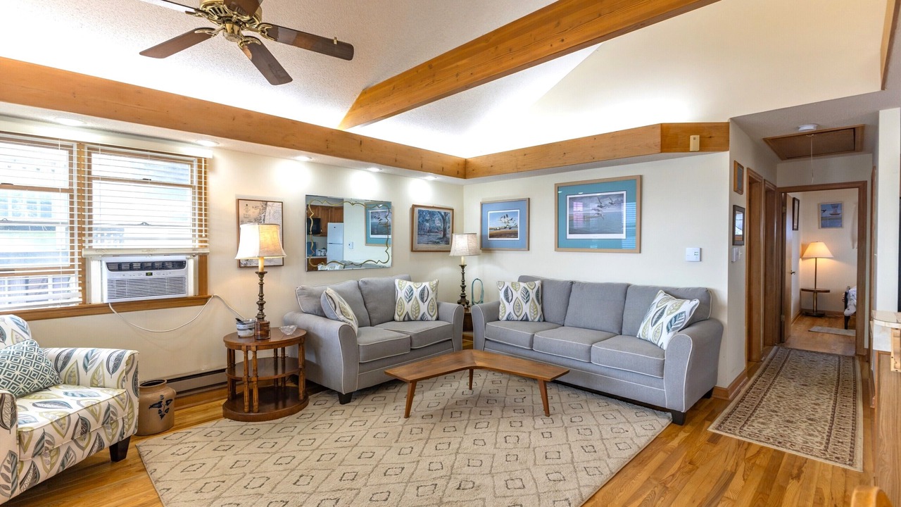 Photo of Livingroom in Manahawkin