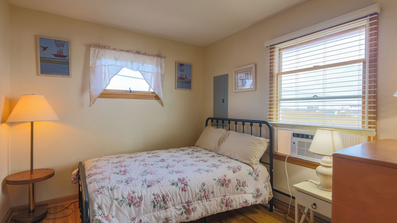 Photo of Bedroom in Manahawkin