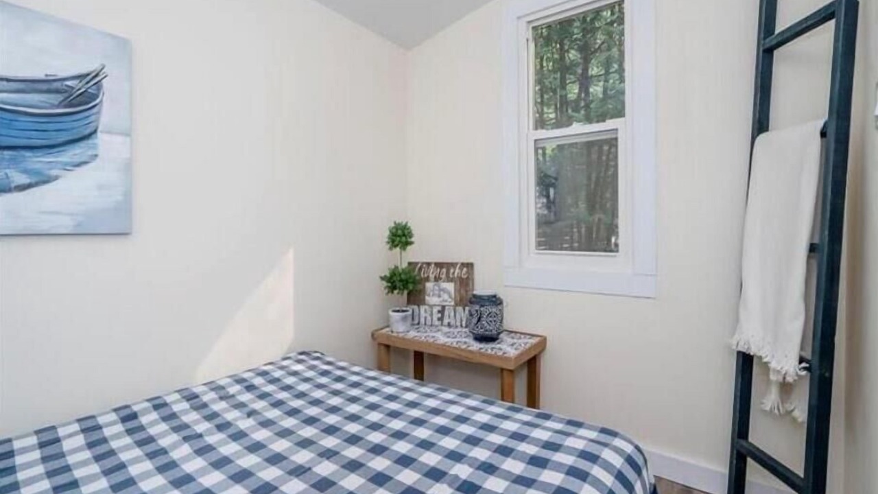 Photo of Bedroom in Balm Beach