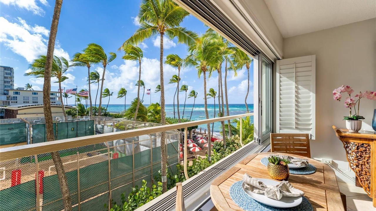 Photo of Others in Diamond Head - Kapahulu - St. Louis