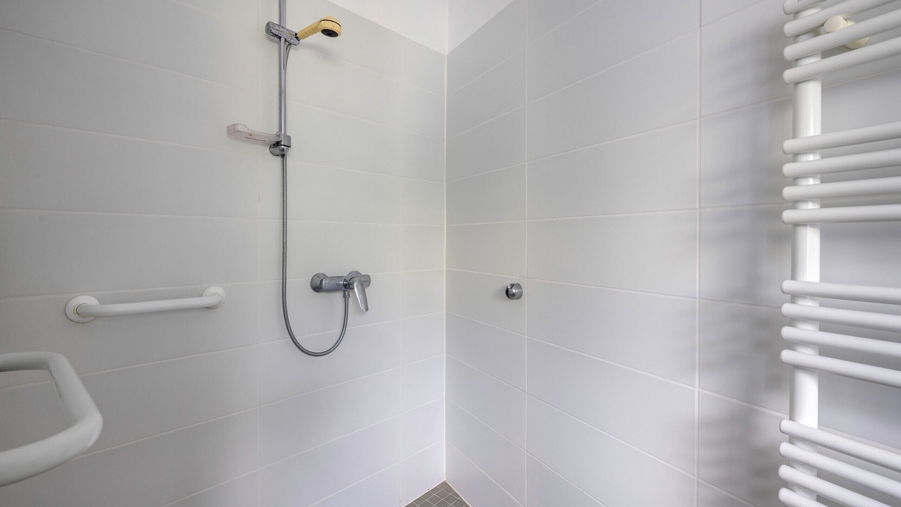 Photo of Bathroom in La Rogere