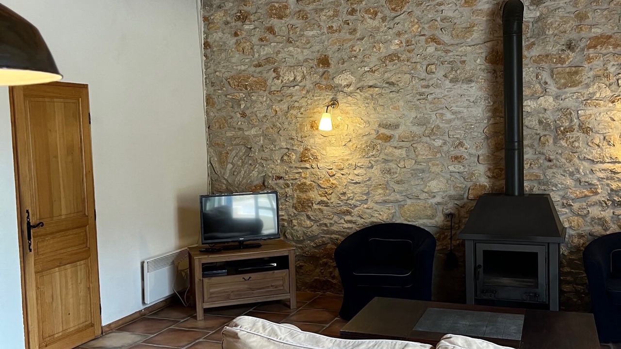 Photo of Livingroom in Cenne-Monestias