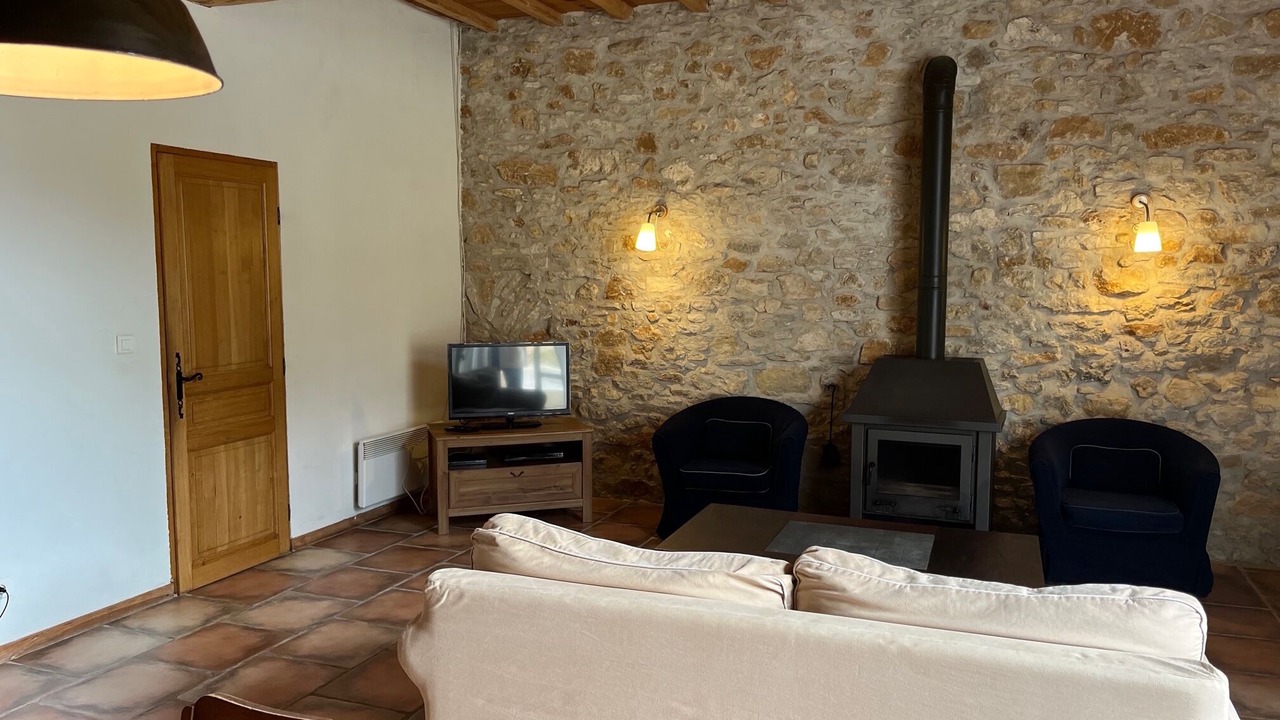 Photo of Livingroom in Cenne-Monestias