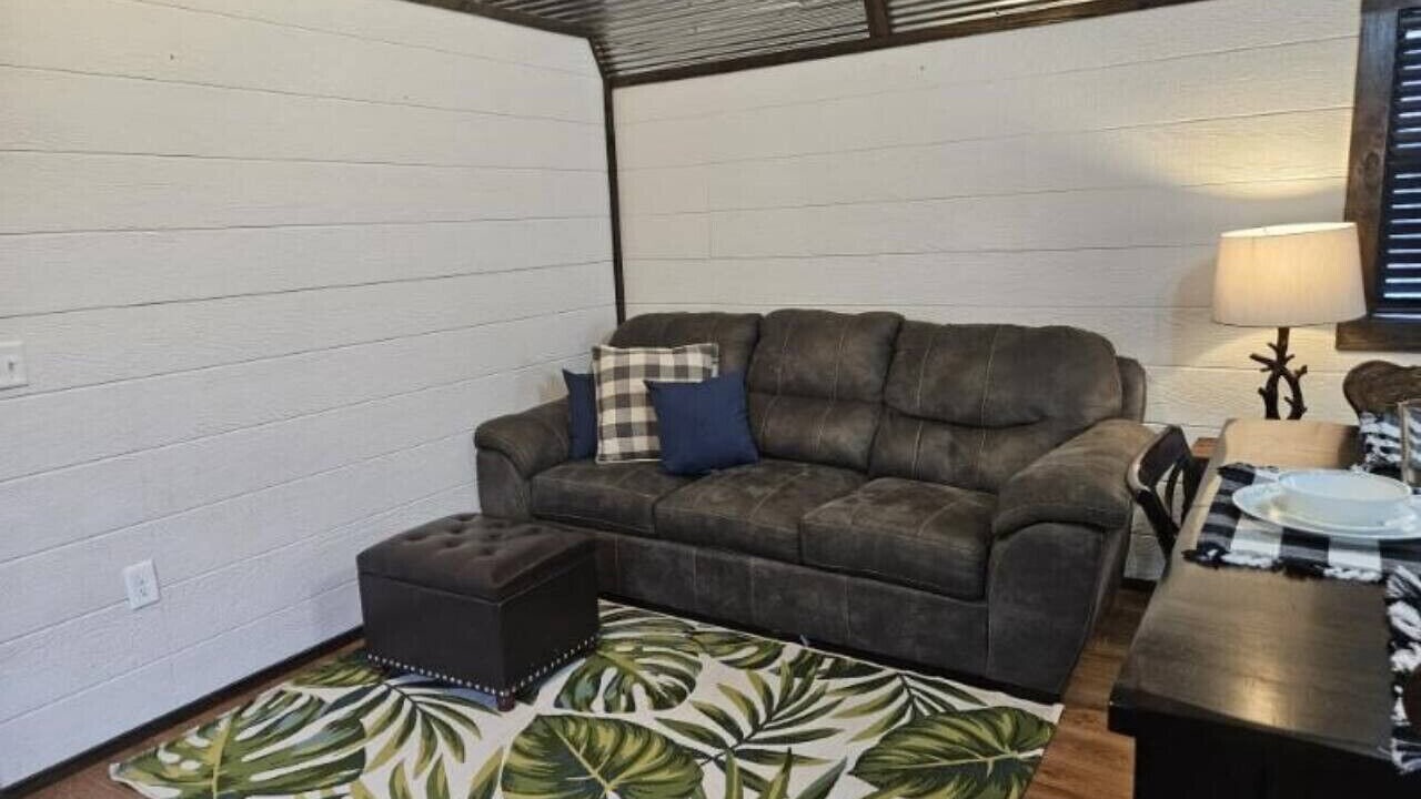 Photo of Livingroom in Smithville
