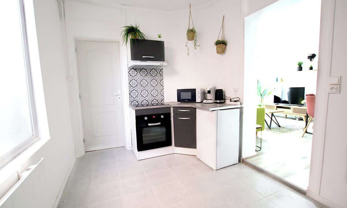 Photo of Others in Lens