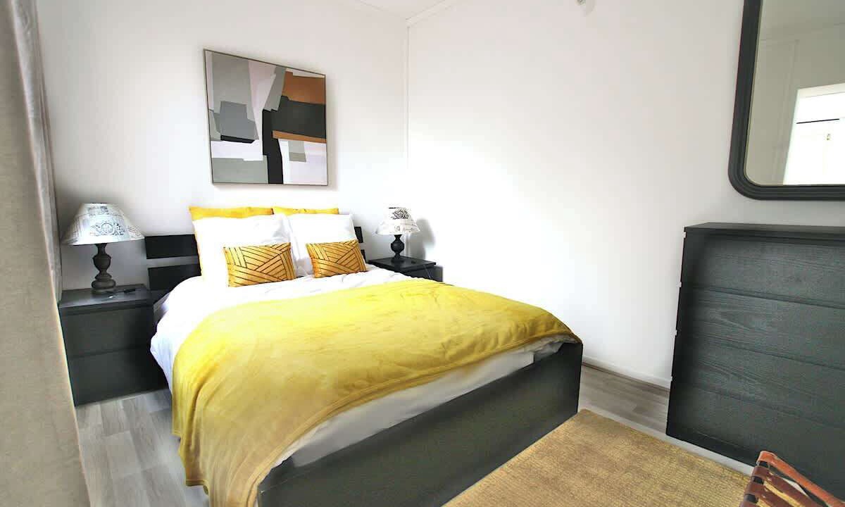 Photo of Others in Lens