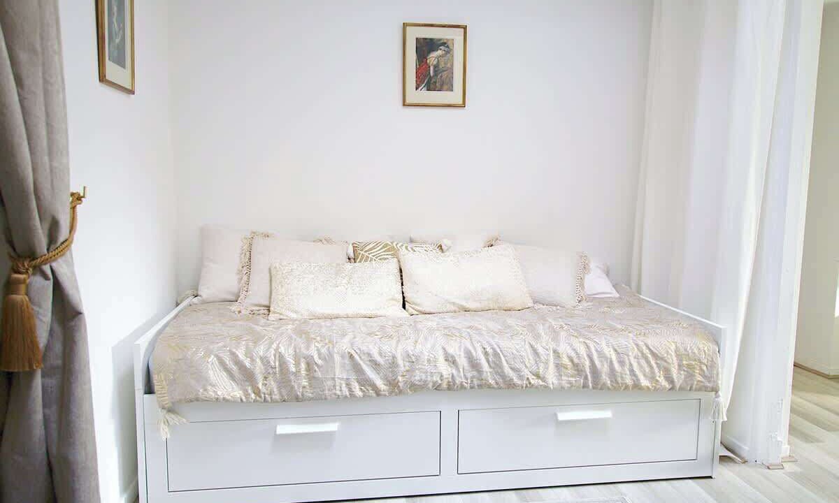 Photo of Others in Lens