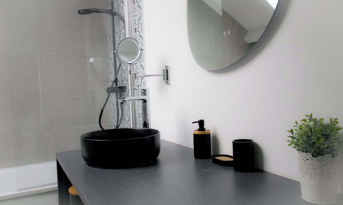 Photo of Others in Lens