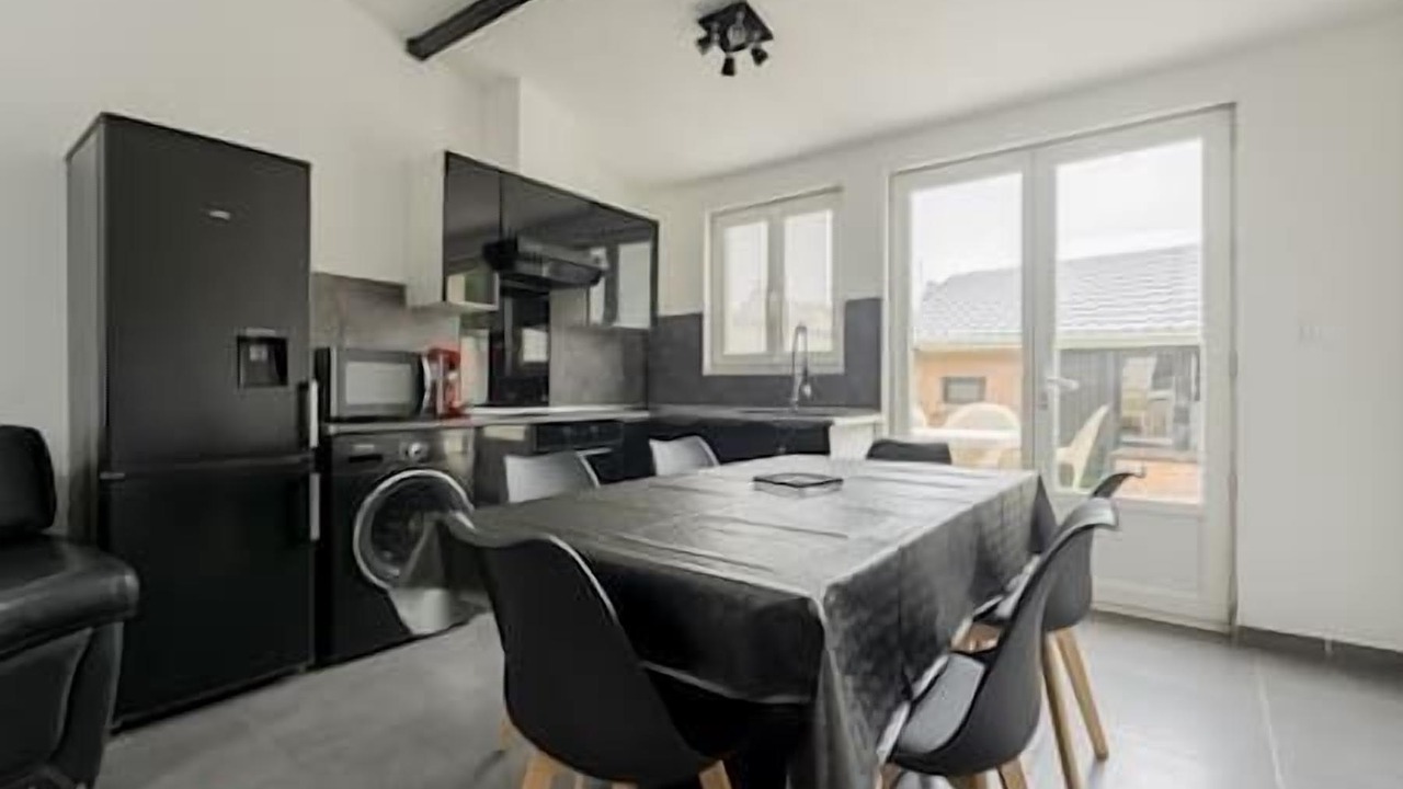 Photo of Kitchen in Sallaumines