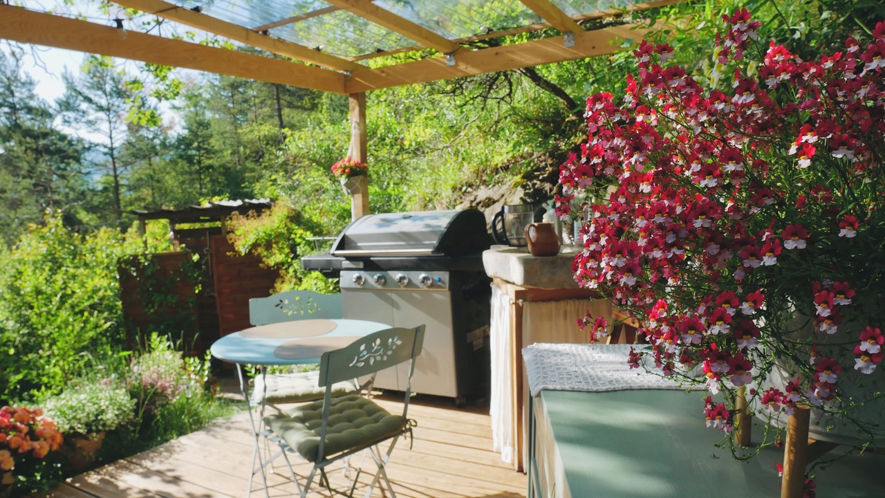 Photo of Outdoor in Tournefort