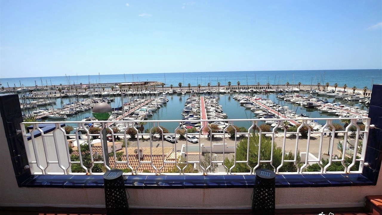 Photo of Others in Sitges