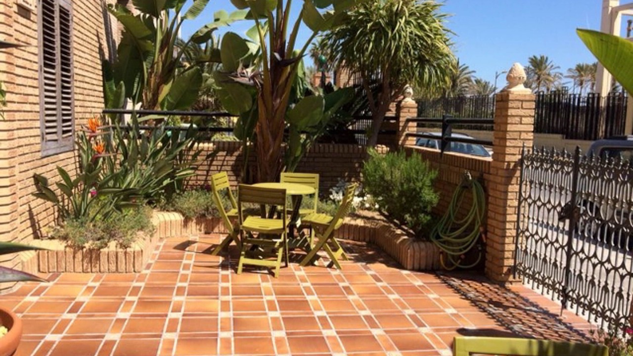 Photo of Outdoor in La Malva-rosa