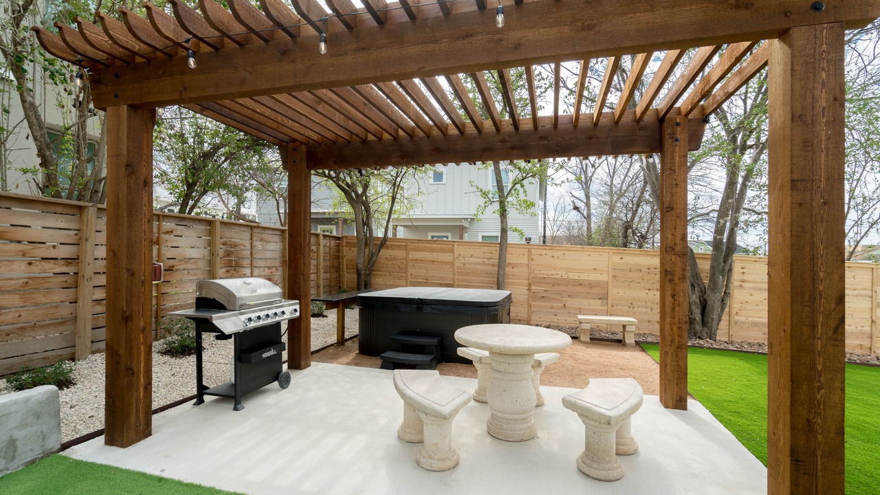 Photo of Outdoor in Near East Side