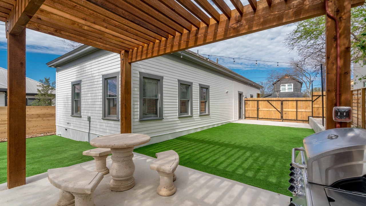 Photo of Outdoor in Near East Side
