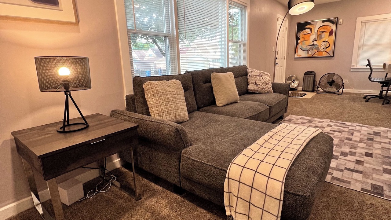 Photo of Livingroom in Calumet Heights