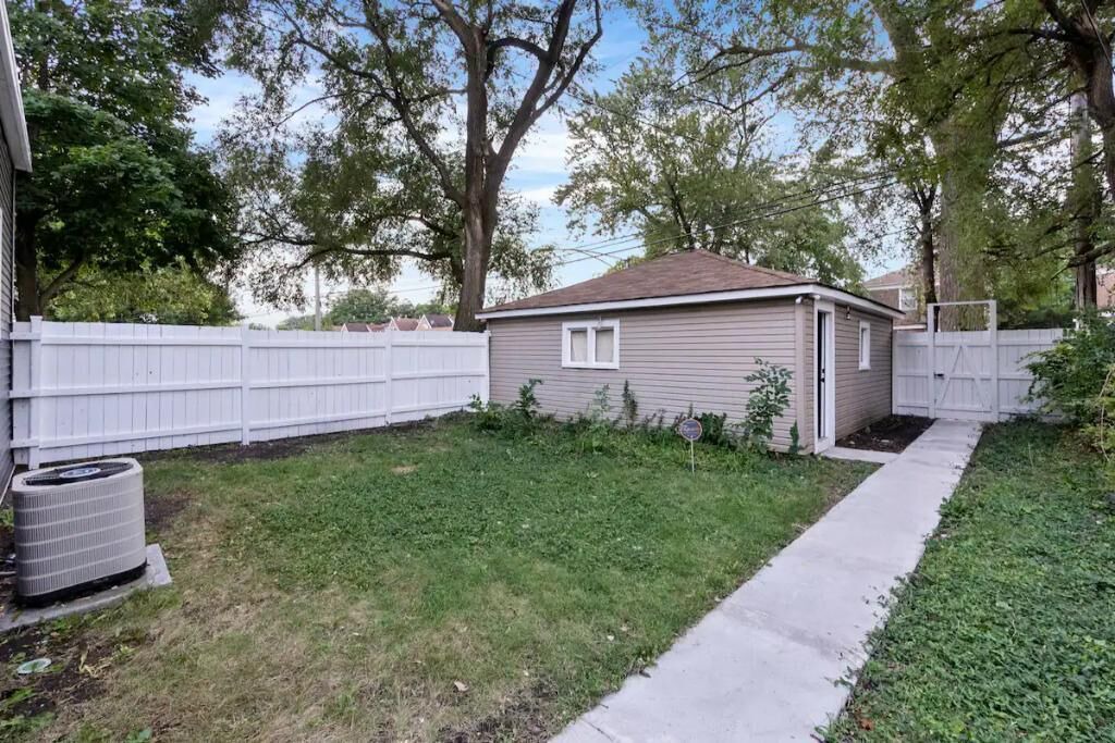 Photo of Outdoor in Calumet Heights