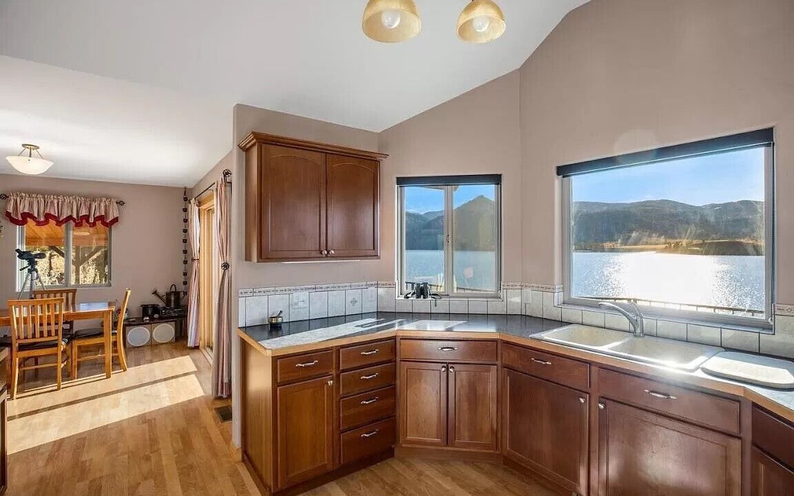 Photo of Kitchen in Wolf Creek