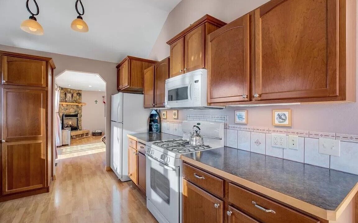 Photo of Kitchen in Wolf Creek