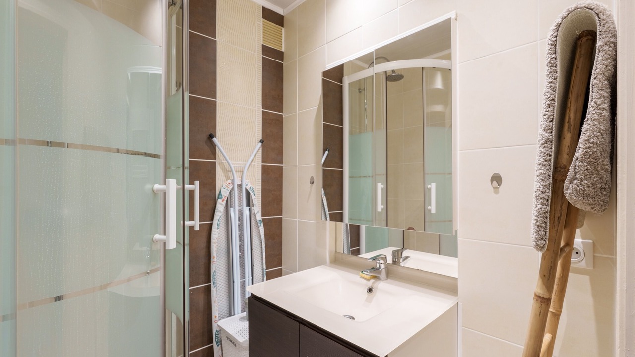 Photo of Bathroom in Laxou