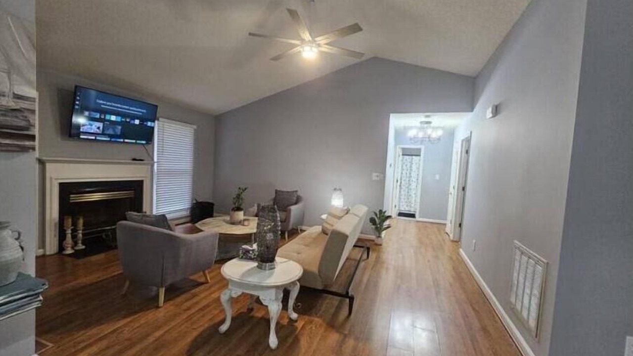 Photo of Livingroom in Zebulon