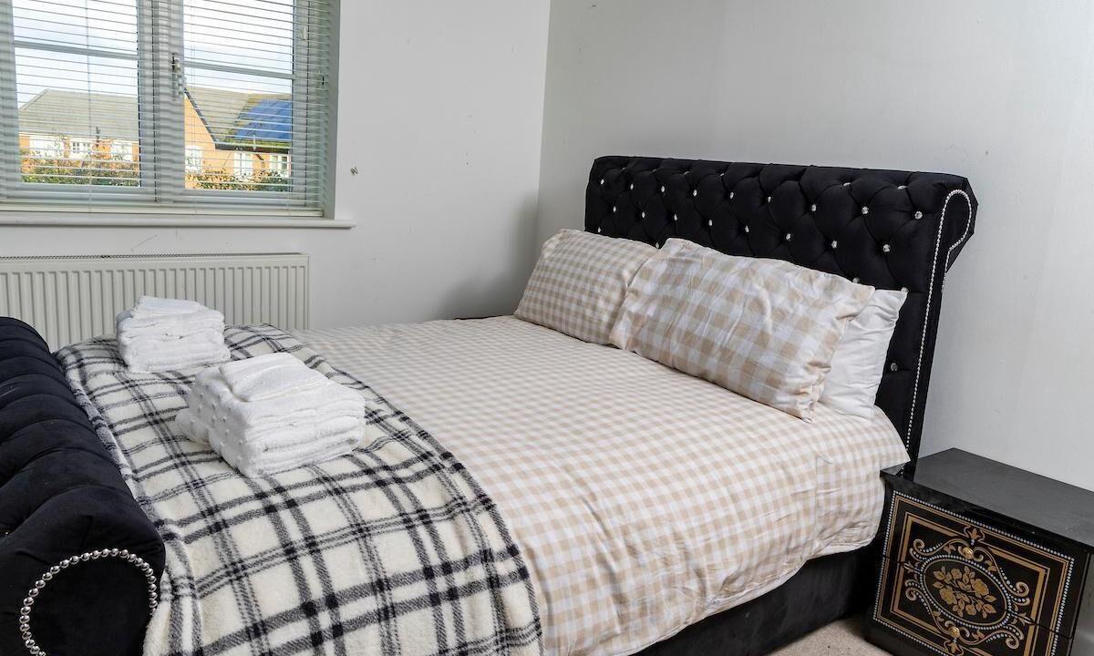 Photo of Bedroom in Sheerness