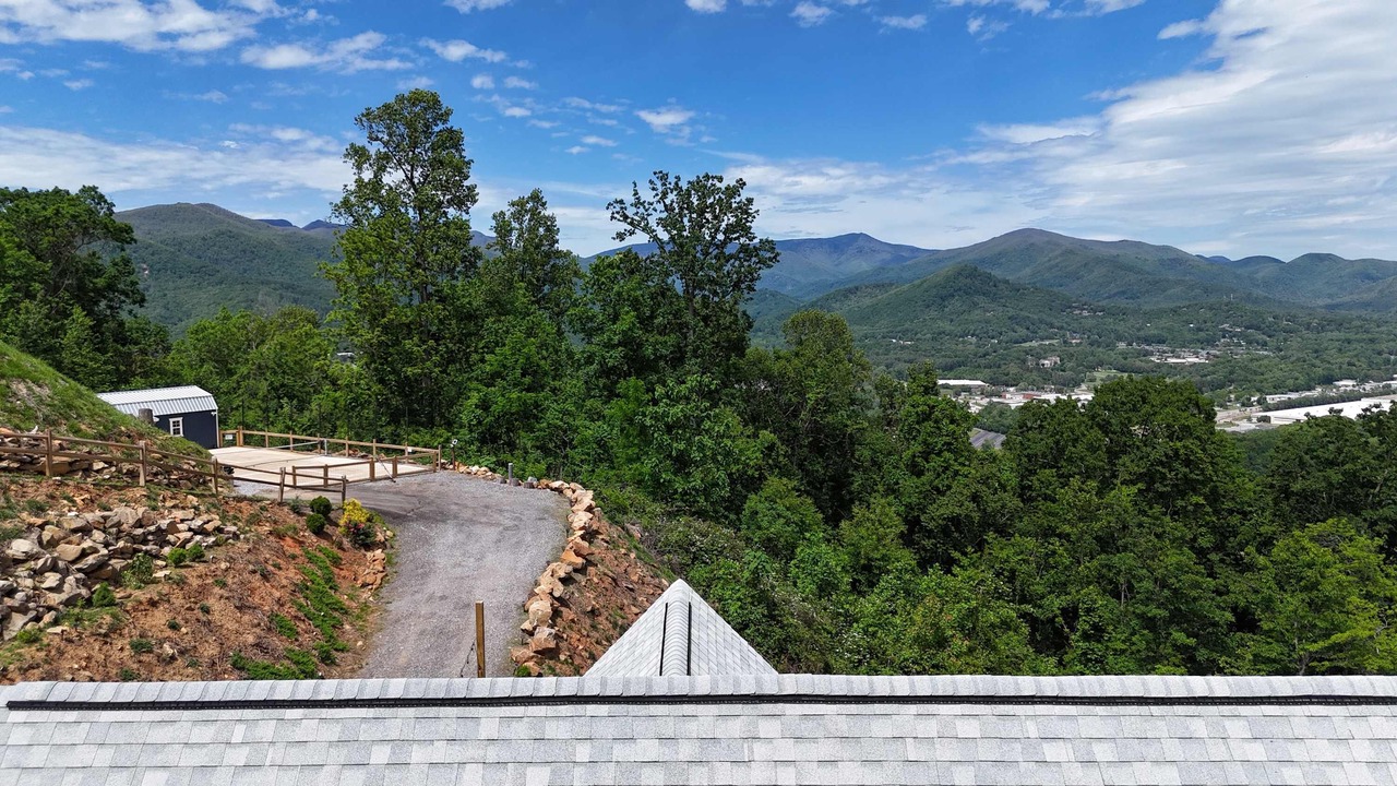 Photo of Others in Swannanoa