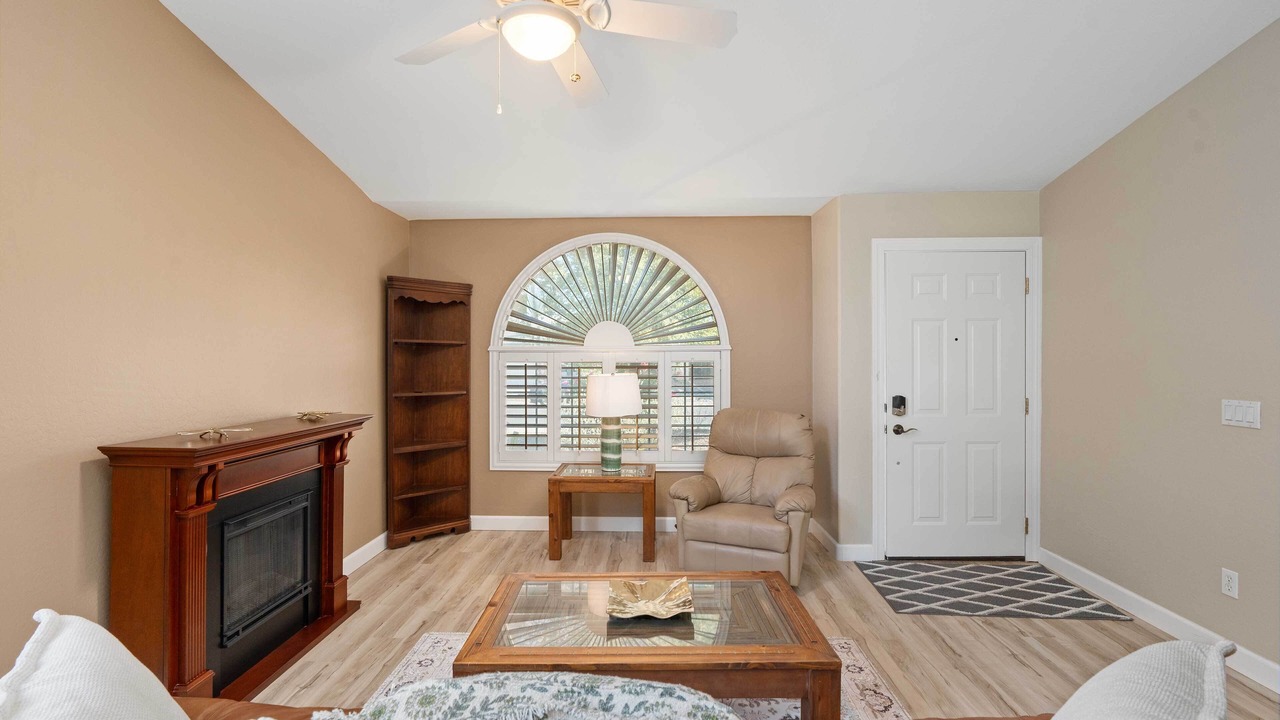 Photo of Livingroom in Castlegate