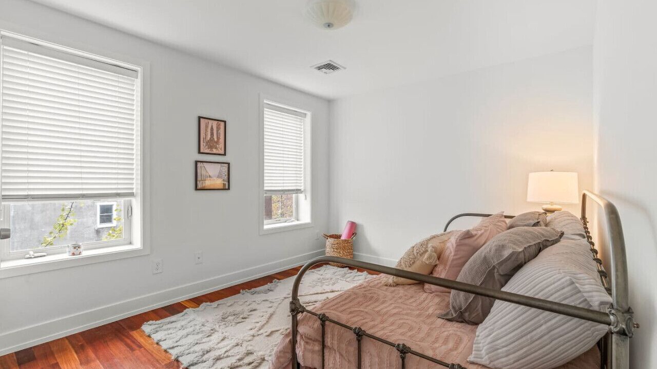 Photo of Bedroom in Queen Village
