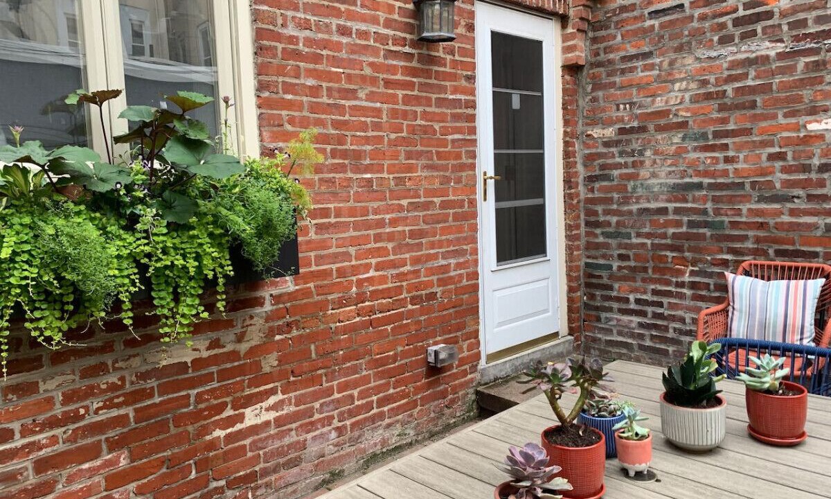 Photo of Others in Queen Village