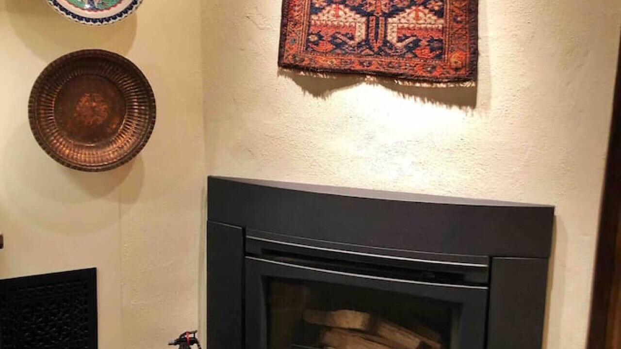 Photo of Livingroom in Washington Square West