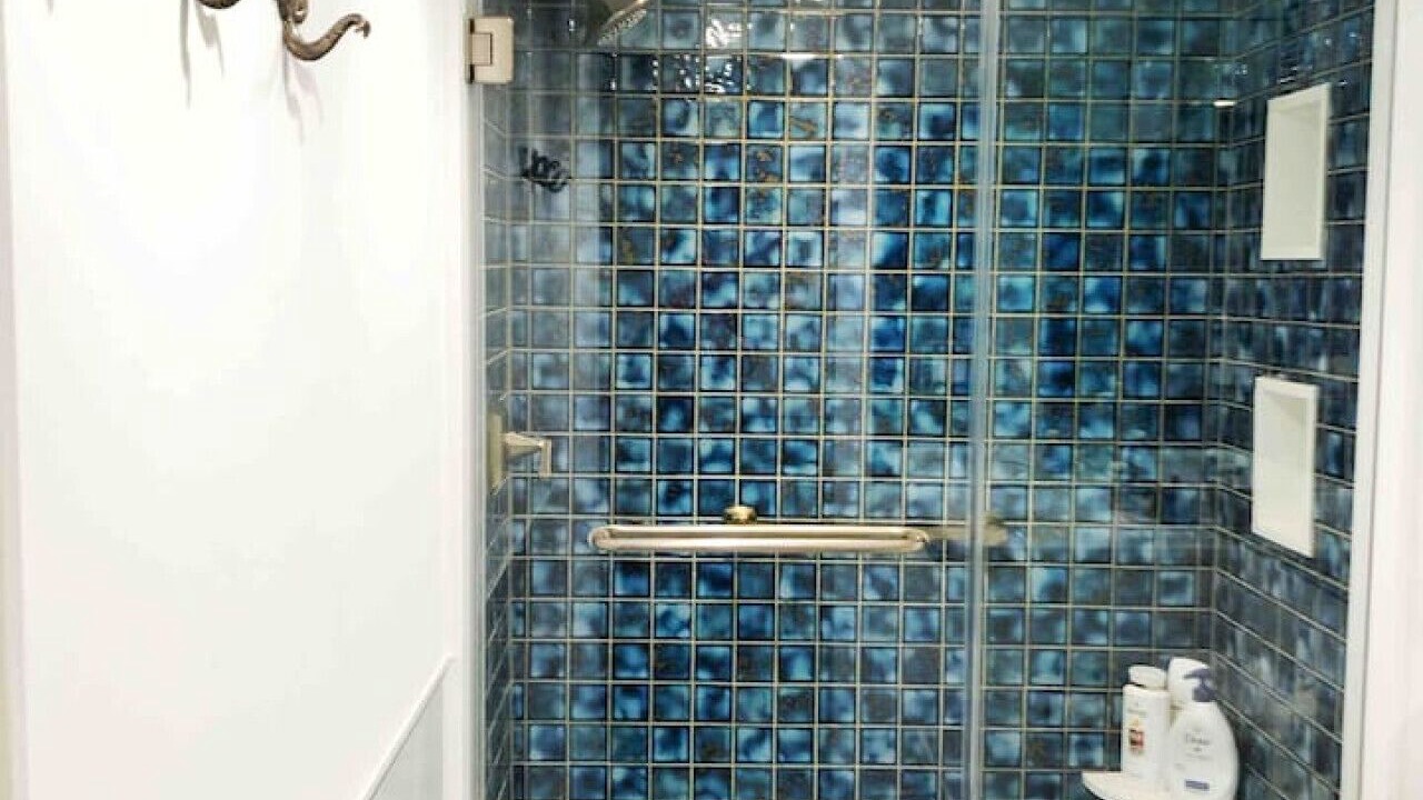 Photo of Bathroom in Washington Square West