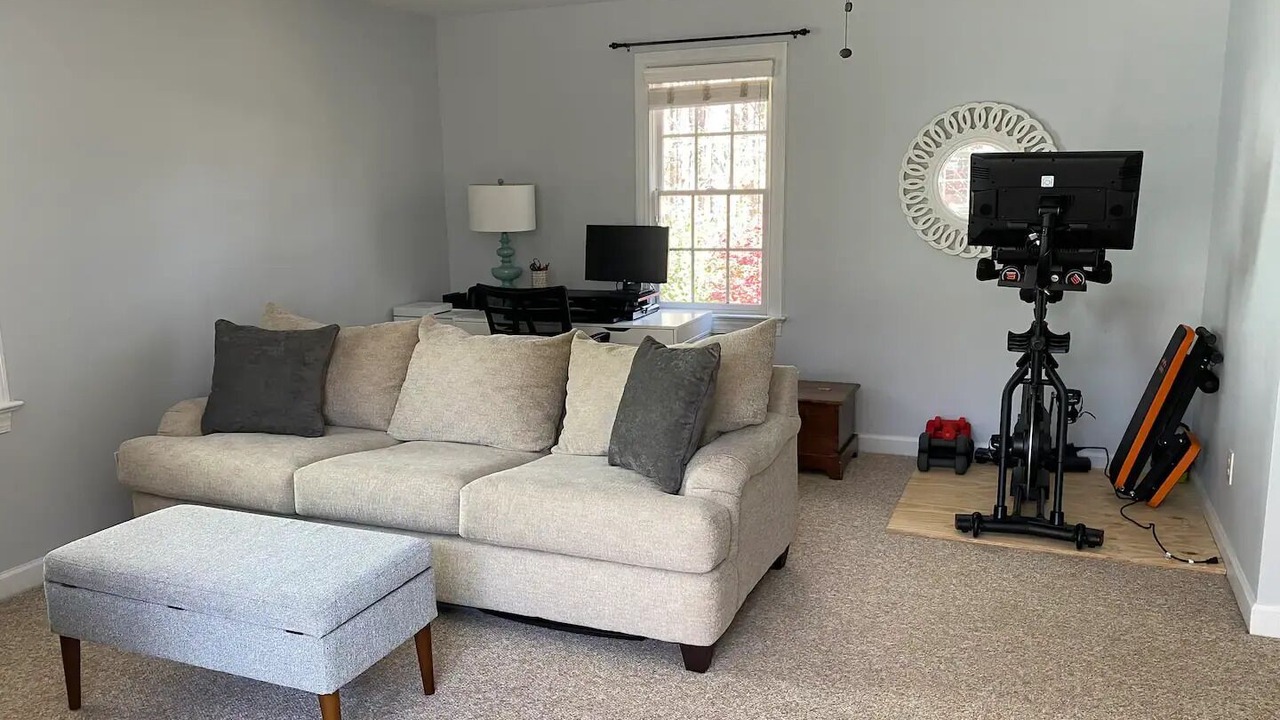 Photo of Livingroom in Apex