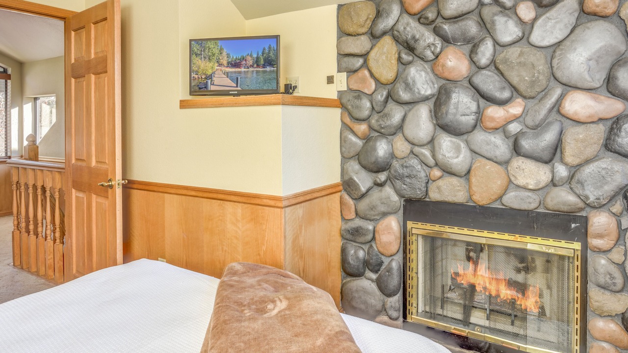 Photo of Bedroom in Tahoe Vista