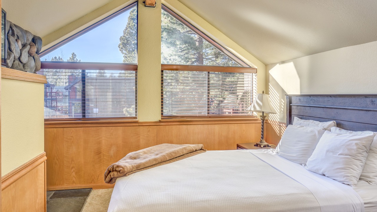 Photo of Bedroom in Tahoe Vista