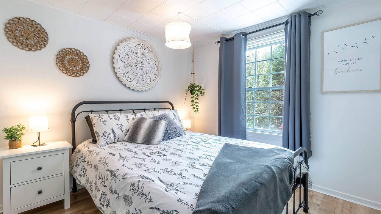 Photo of Bedroom in Chertsey