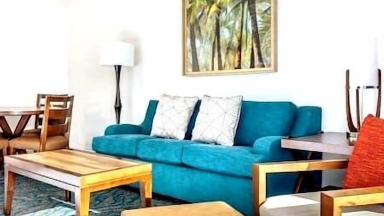 Photo of Livingroom in Waikiki