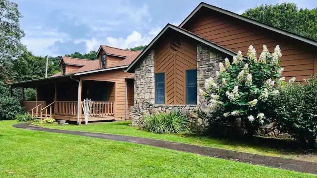 Photo of Outdoor in Burnsville