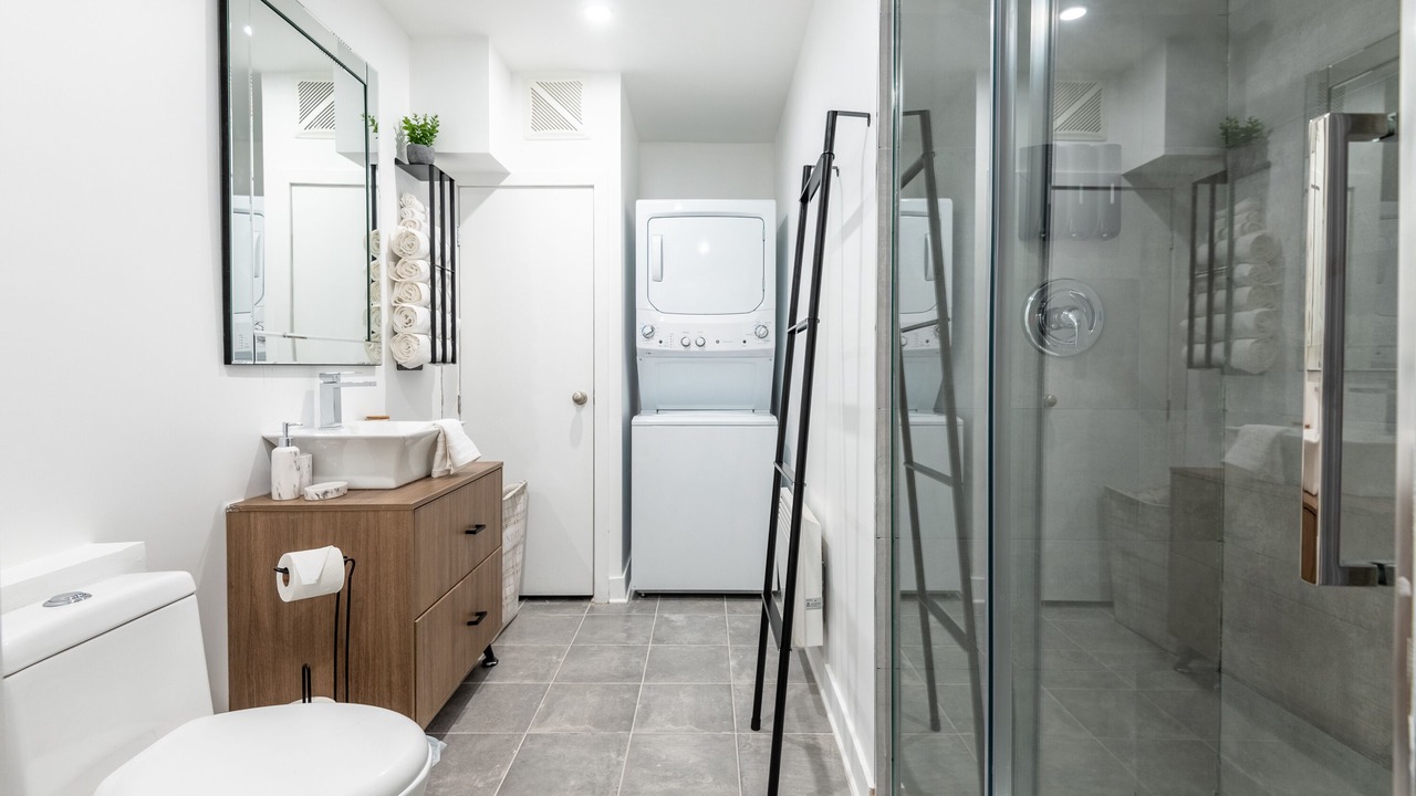Photo of Bathroom in Rawdon